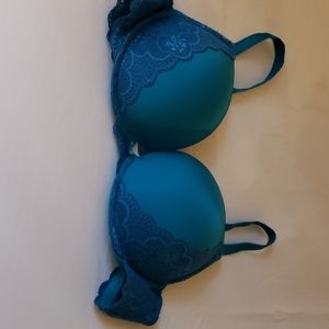 Gorgeous Turquoise Torrid Push-Up/Plunge Bra 40C